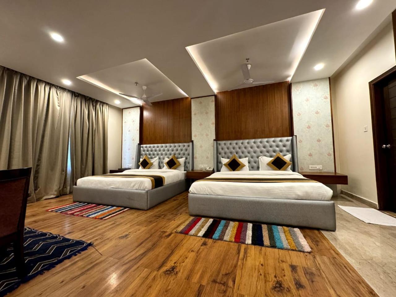 Hotel River Rhythm Assi Ghat Benares Buitenkant foto